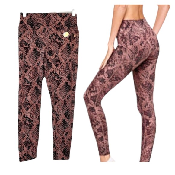 Victoria's Secret PINK Ultimate Legging Cocoa Powder Snake Print Size Large NEW - Picture 1 of 6